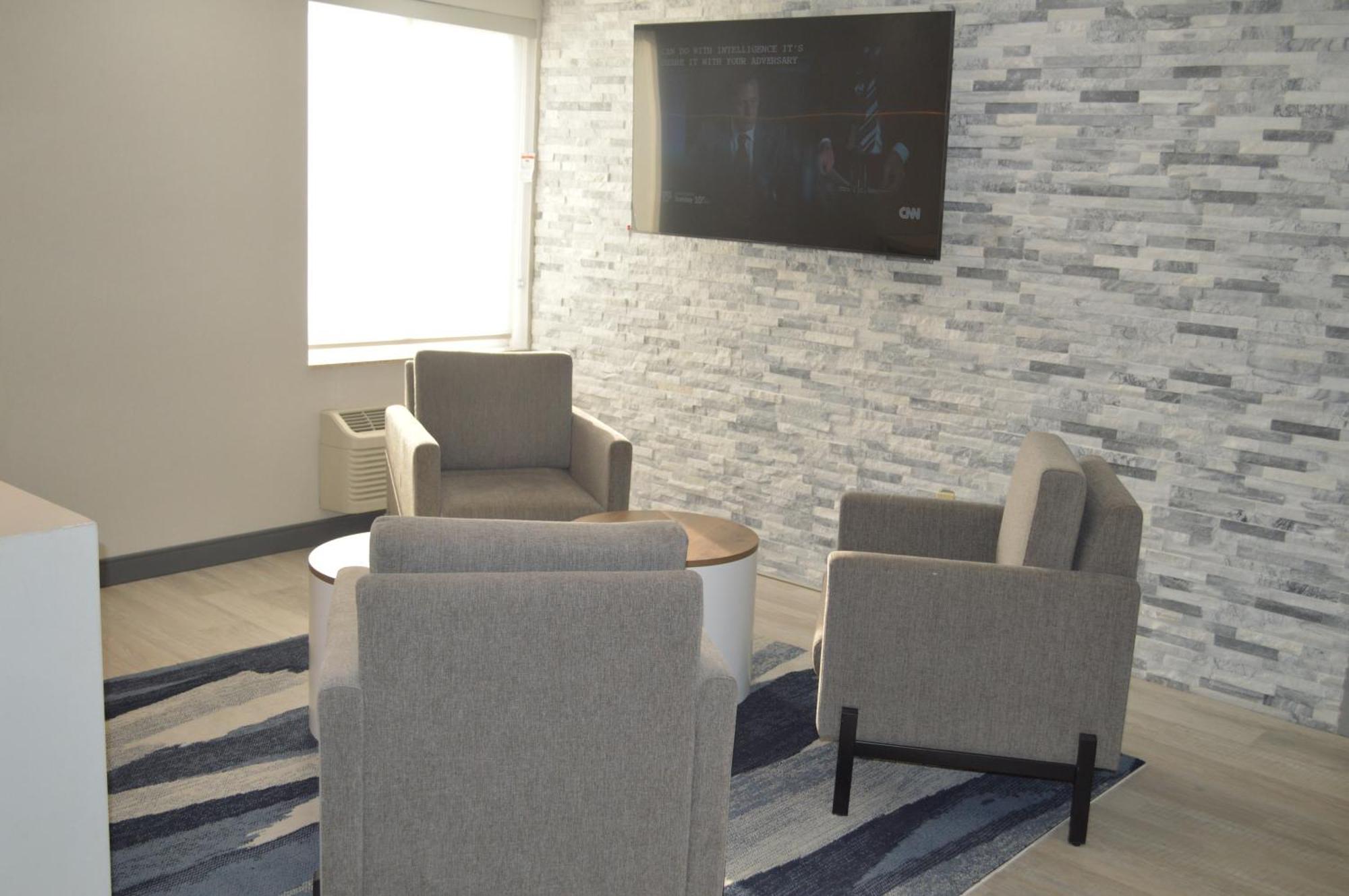 Comfort Inn & Suites Harrisburg-Hershey North Εξωτερικό φωτογραφία