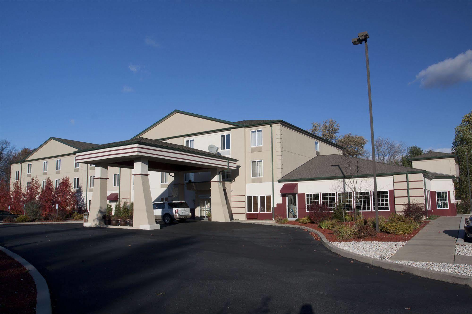 Comfort Inn & Suites Harrisburg-Hershey North Εξωτερικό φωτογραφία